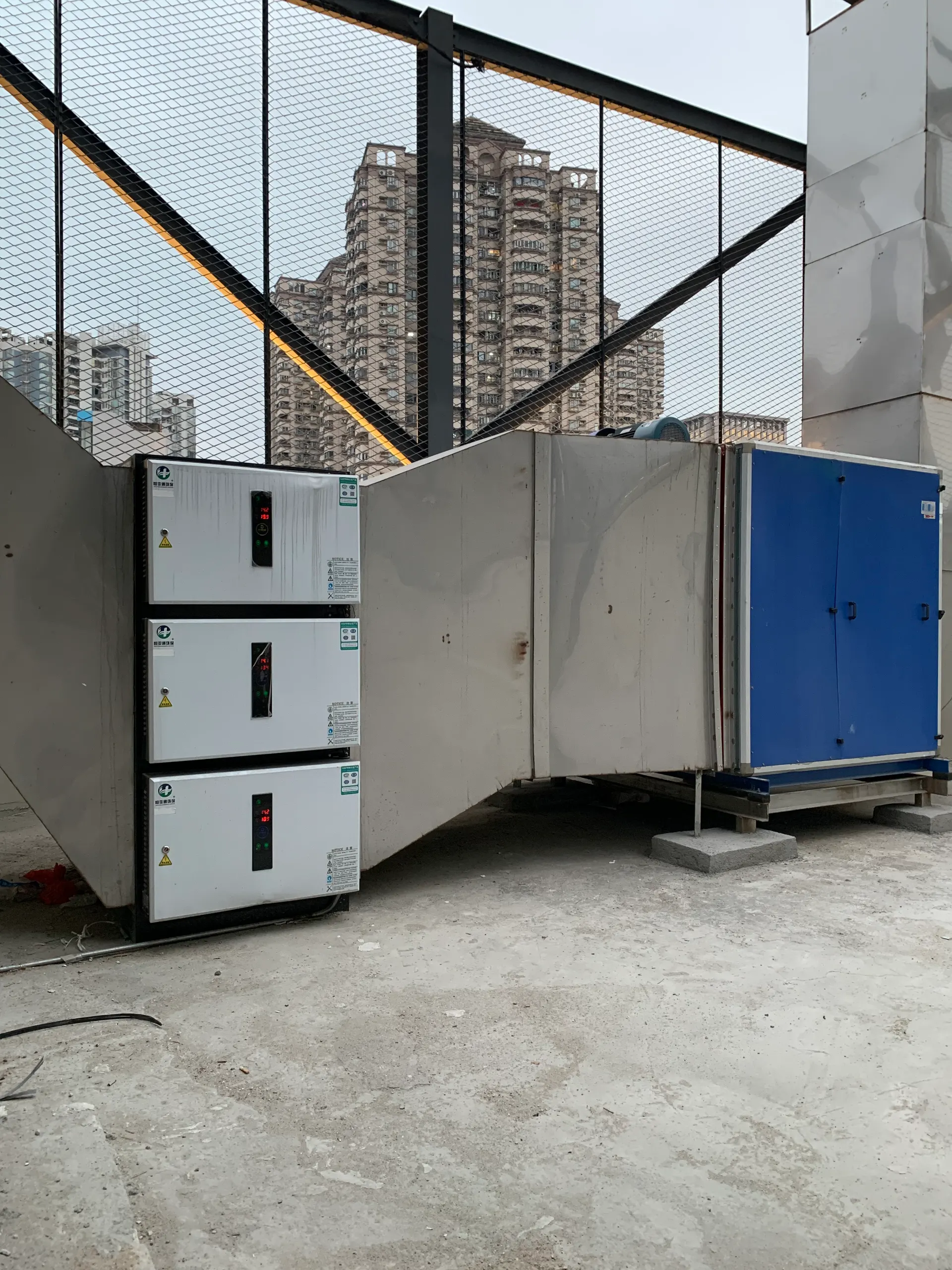 油烟净化器工作原理全解析：六步净化，还原清新空气